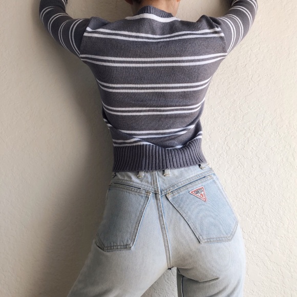 Super Cute Teeny Sweater - Picture 4 of 6